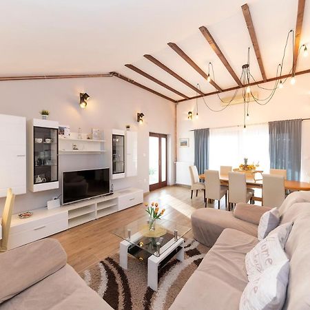 Apartman Lana Biograd Na Moru Extérieur photo