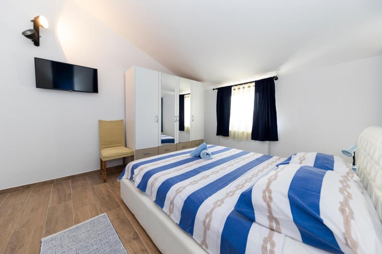Apartman Lana Biograd Na Moru Extérieur photo
