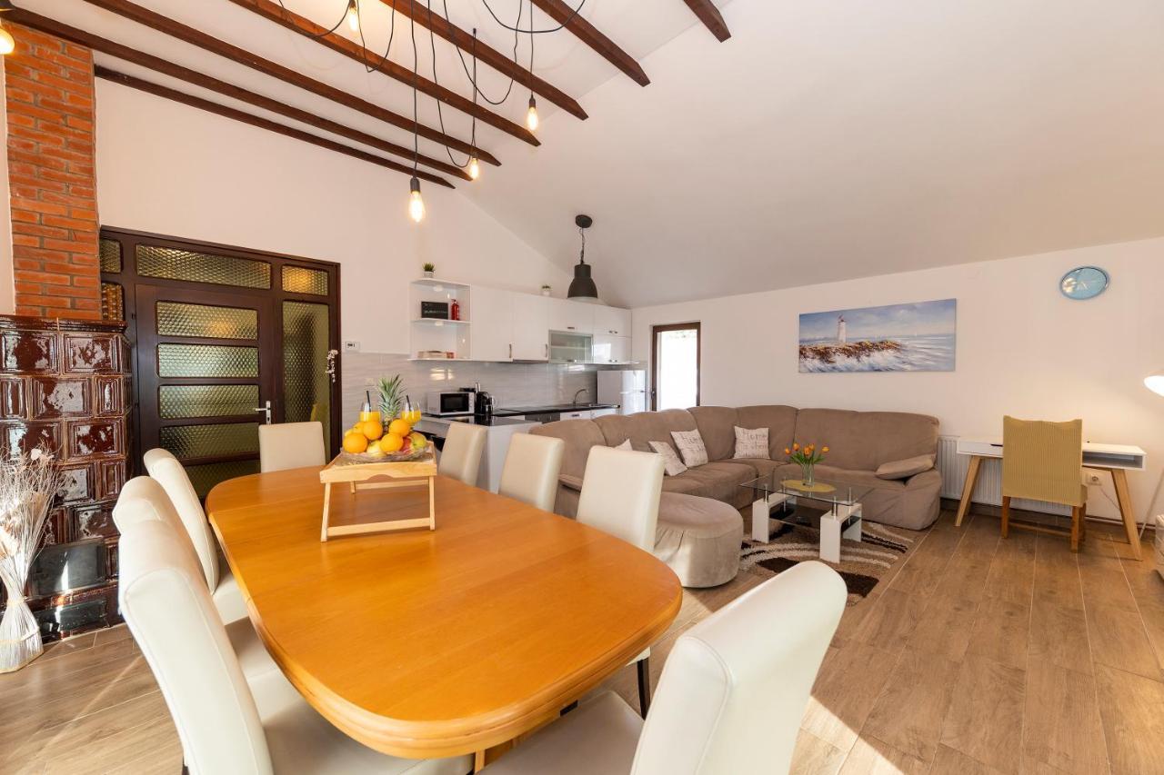 Apartman Lana Biograd Na Moru Extérieur photo