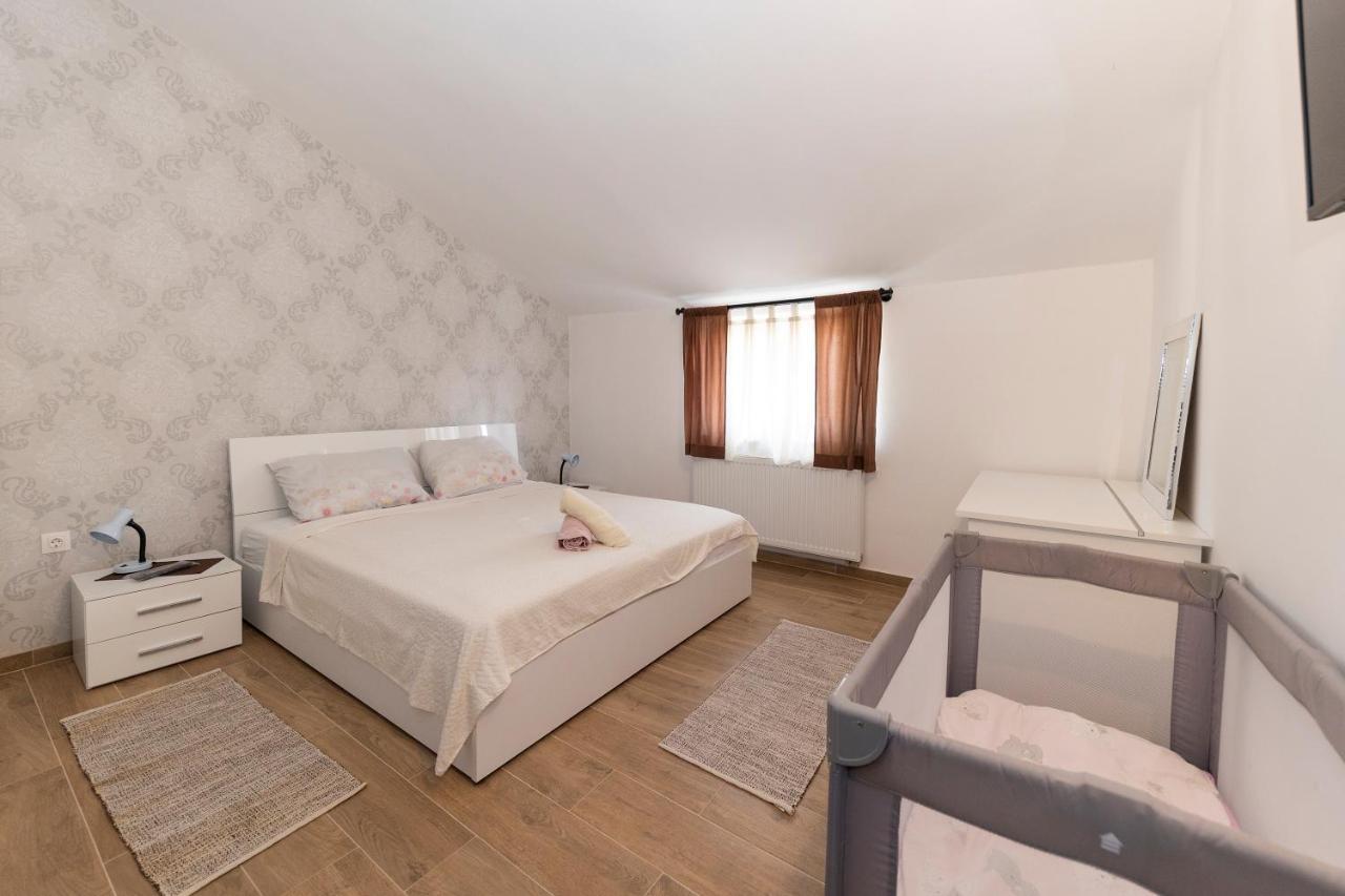 Apartman Lana Biograd Na Moru Extérieur photo
